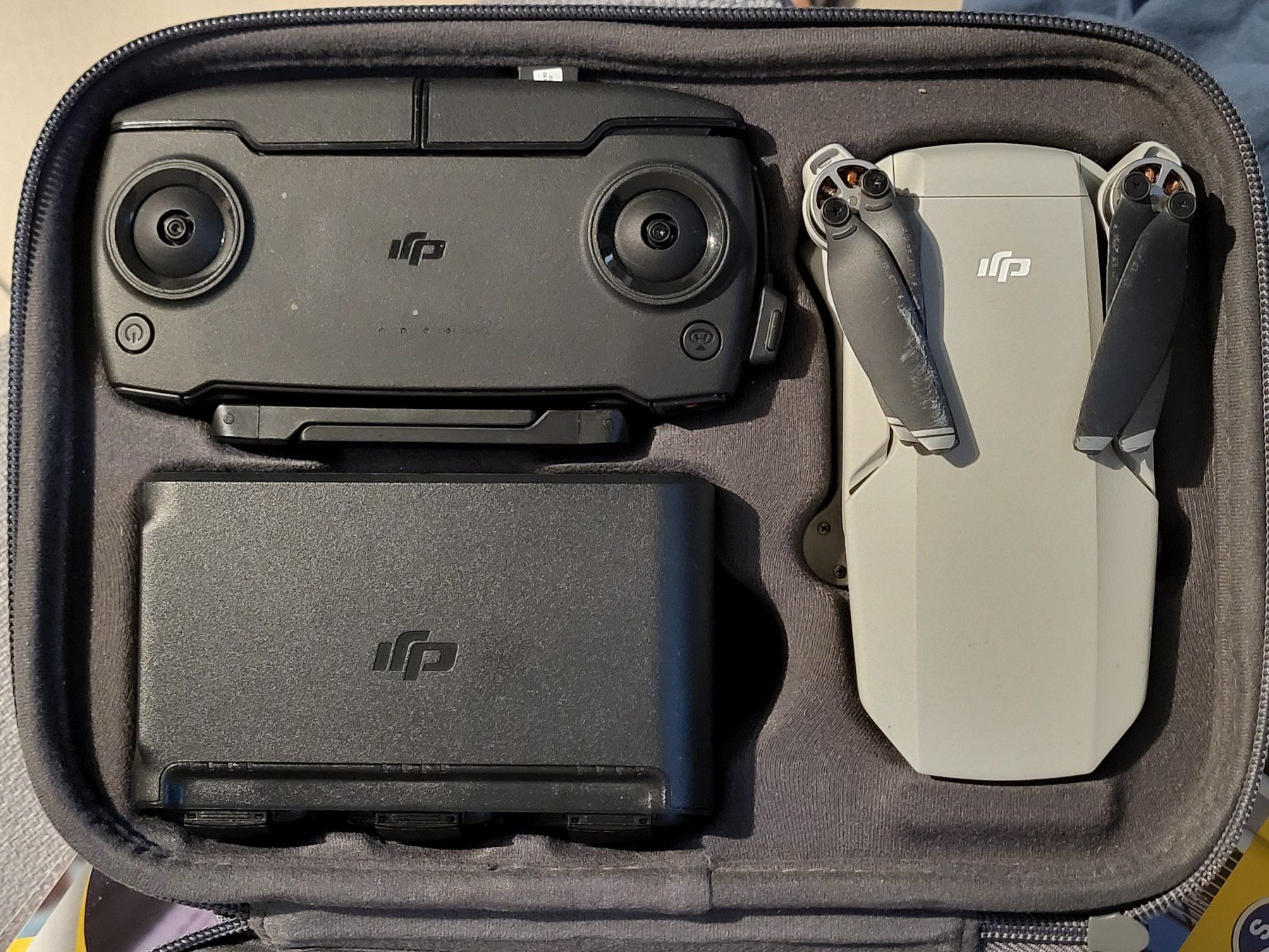 DJI RC Kits de montage: DJI Mavic mini fly more combo – Défectueux à Grenchen par JSeb_1974