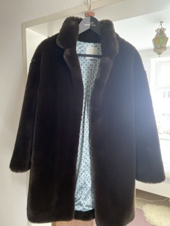 Sandro Faux Fur Mantel S / M