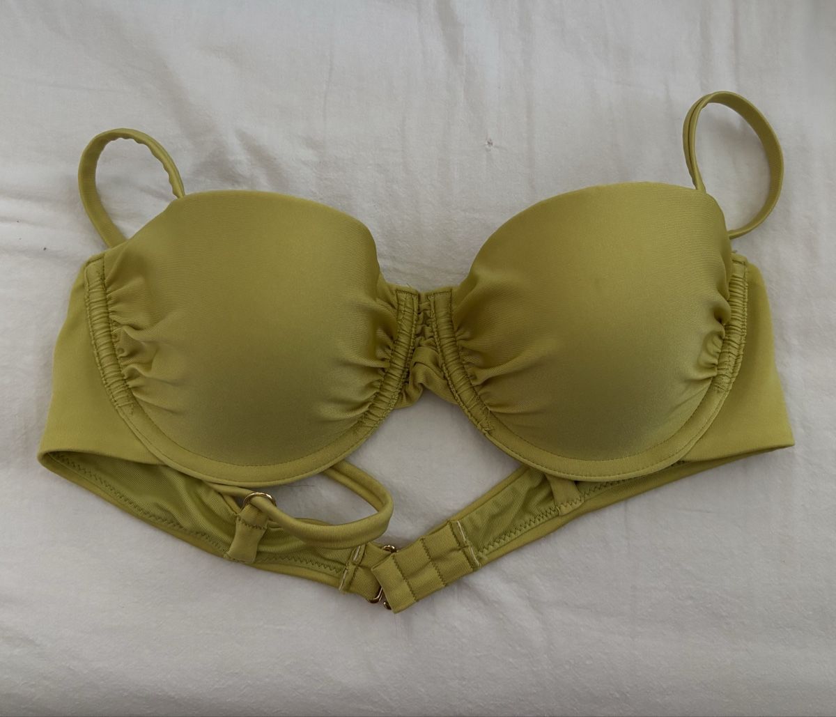 H&M Maillots de bain & Bikinis: Bikinitop H&M – Neuf (Voir description) à Basel par Vaniiiy 1