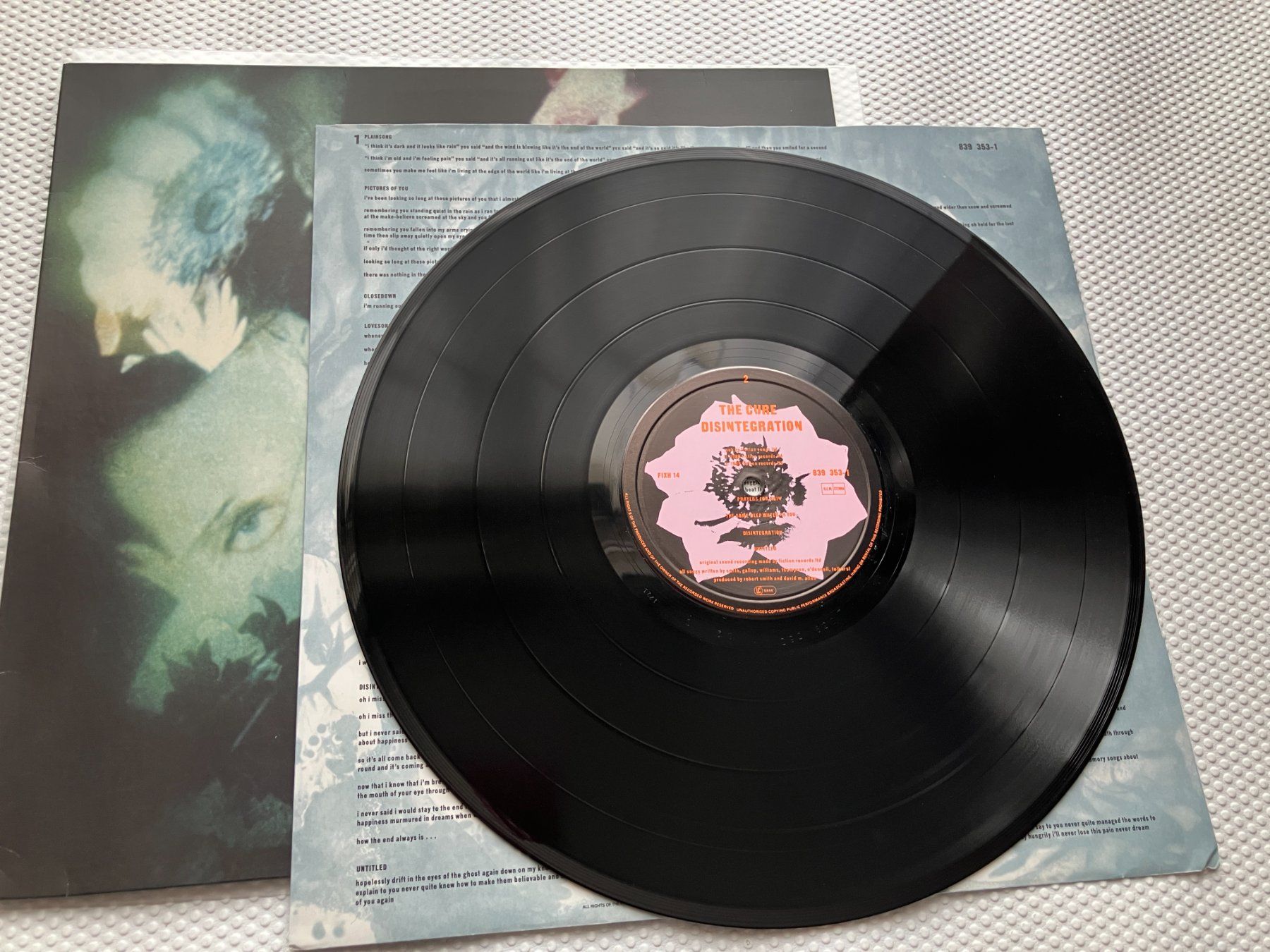 Dischi in vinile: The Cure – Usato da Aarwangen venduto da Jukebox3 7