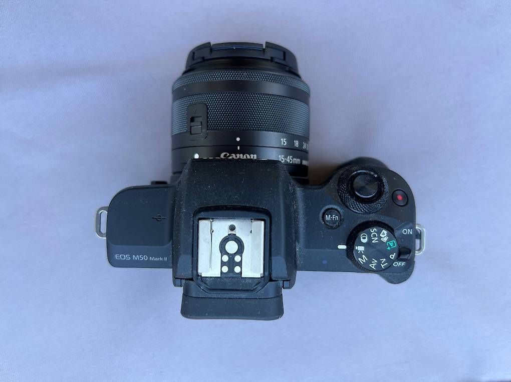 Fotocamera: Canon EOS M50 Mark II spiegellose Kamera, Schwarz  – Usato da Zürich venduto da Achana