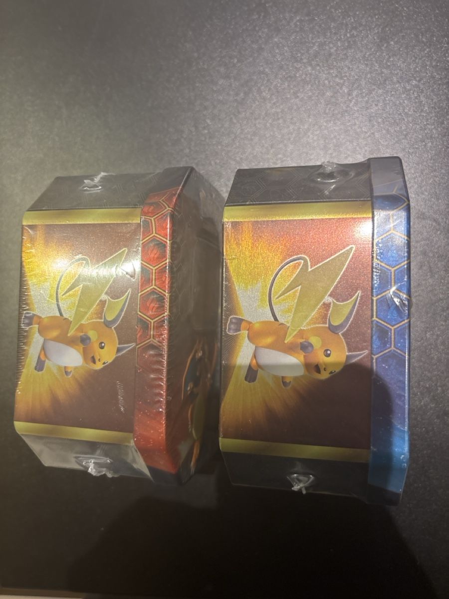 Pokémon Carte collezionabili: Pokémon Tin Box Set Hidden Fates De – Nuovo e nell'imballaggio originale da Anglikon venduto da raf_7sml 2