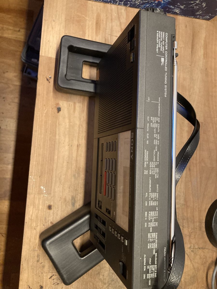 Sony Radios: Sony IFC 2001 Radio – Gebraucht aus Glattbrugg von vintagemania 1