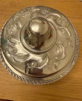 Antike versilberte Schale mit Deckel – Handgezischt, Algir