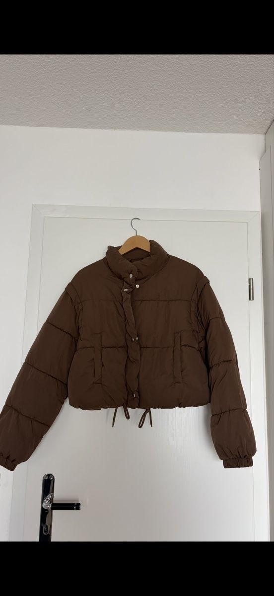 Bershka Giacche: Puffer Jacket Bershka Braun – Usato da Bern venduto da ece_nxk7