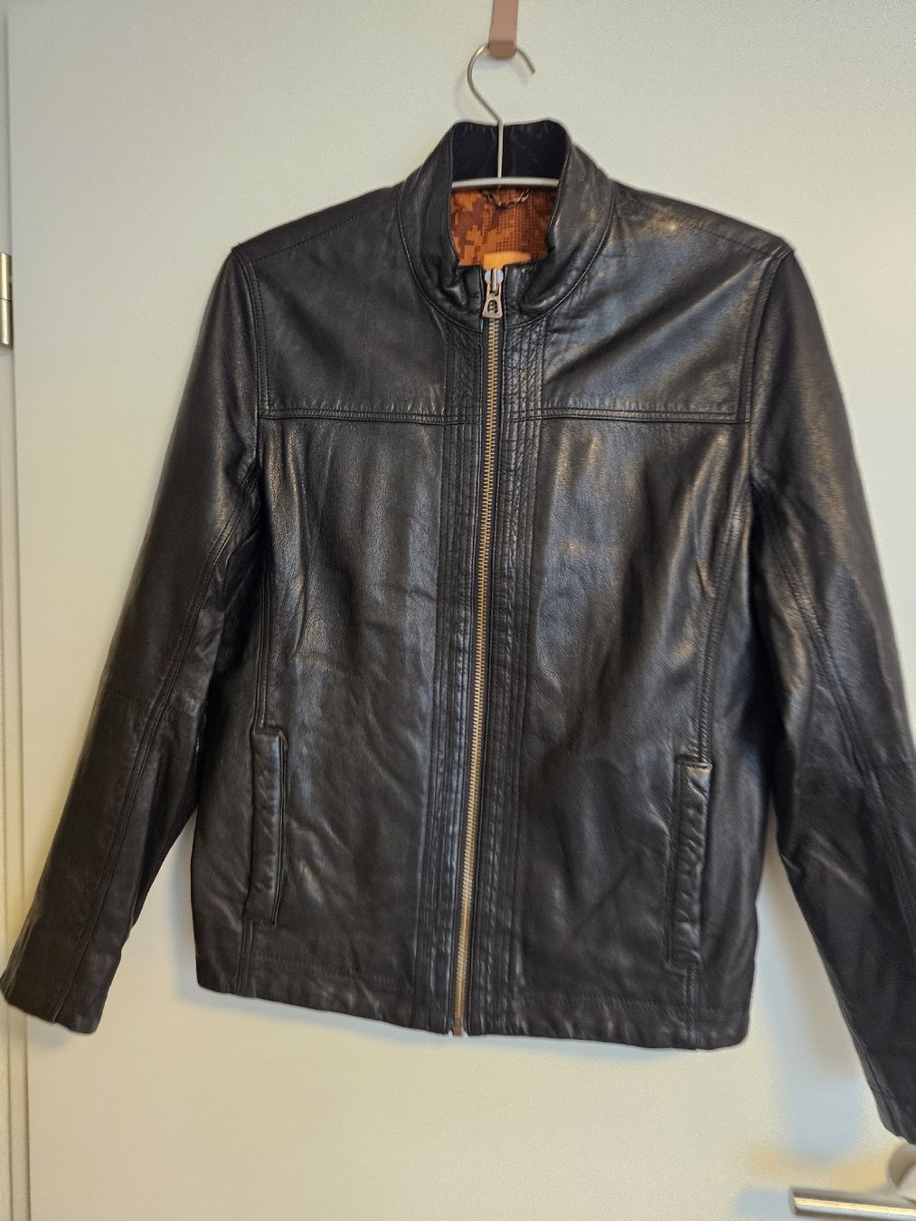 Hugo Boss Giacche: Hugo Boss Herren Lederjacke, Grösse 46/M – Usato da Brugg AG venduto da Kitycity 8