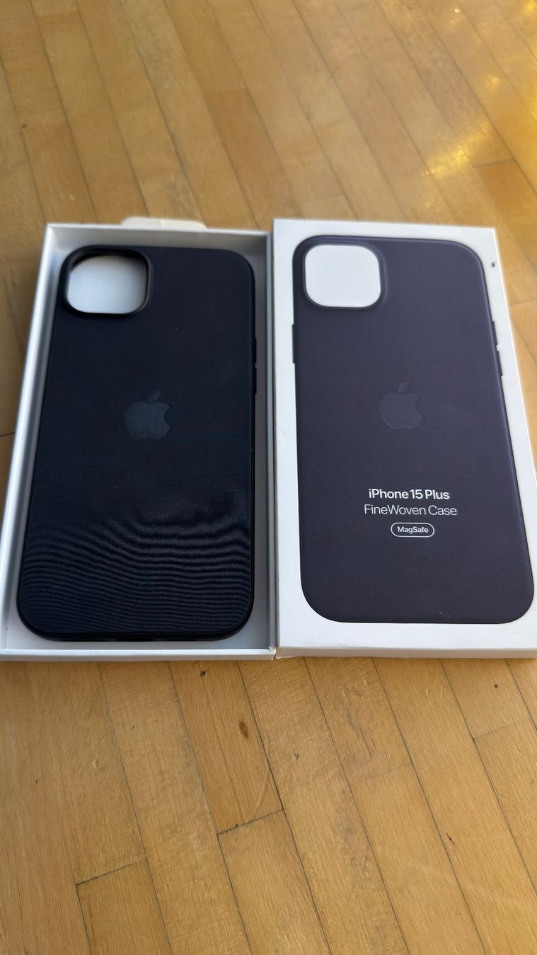 Apple Cover & Protezioni schermo: Apple iPhone 15 Plus – FineWoven Case – Usato da Regensdorf venduto da Ragi_Offers