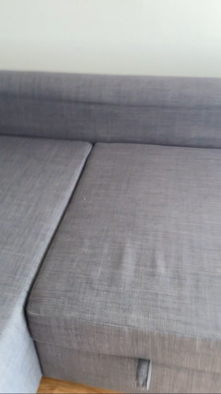 Ikea Divani: Ikea Classic sofa bed in gray – Usato da Zürich venduto da ele_8zjr 8
