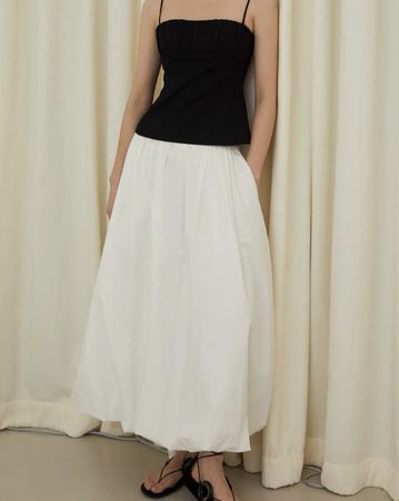 Weisser Maxi-Rock – Balloon / A-Linie – COS Style – Gr. M