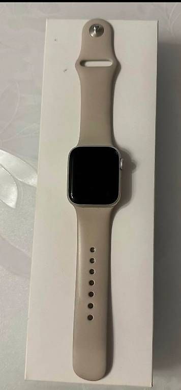 Smartwatch: Apple Watch SE – Gebraucht aus Gams von nre_b6s7