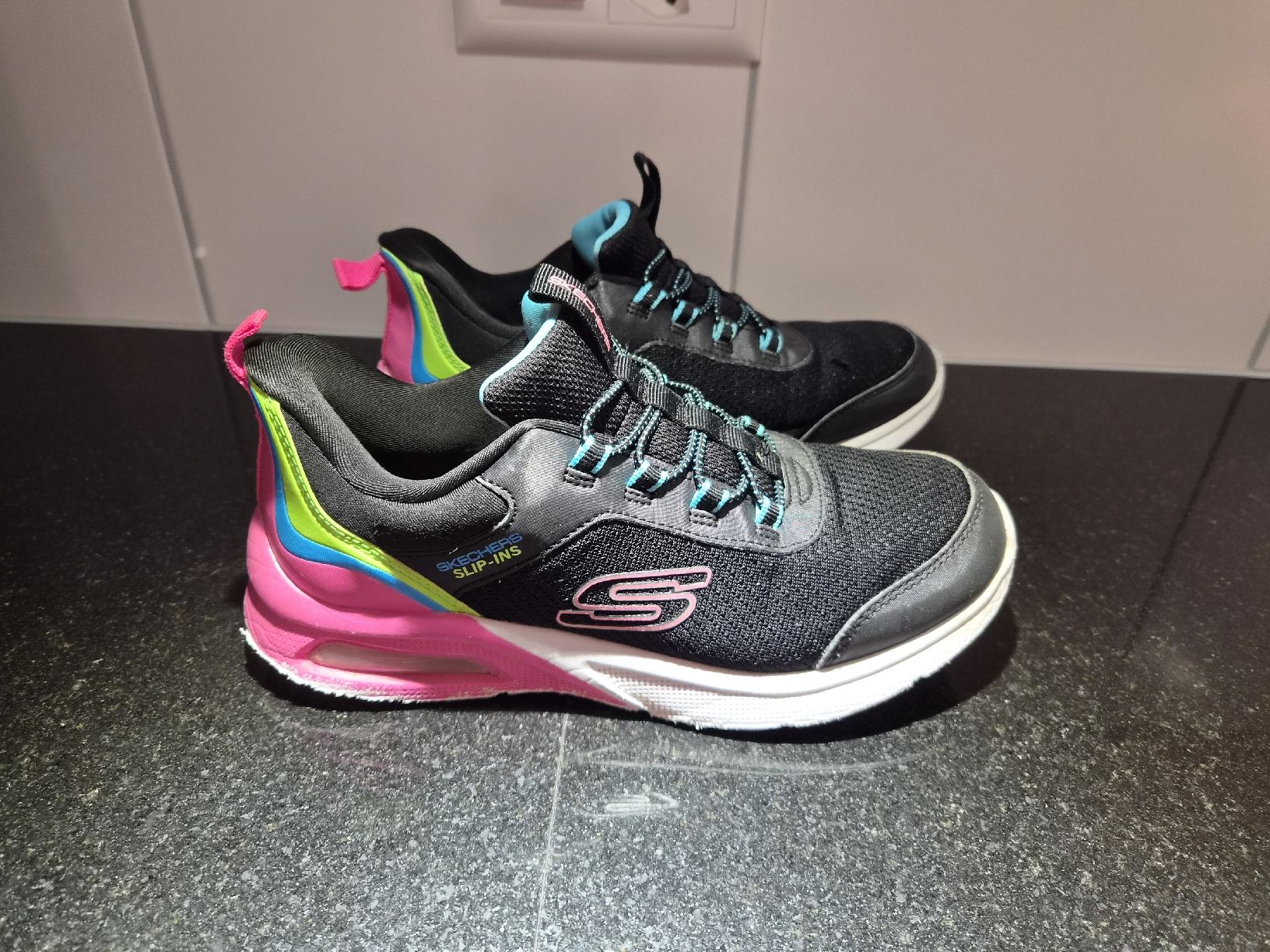 Scarpe per ragazze: Baskets Sketchers t.36 – Usato da Belmont-Yverdon venduto da jul_8nw5 1