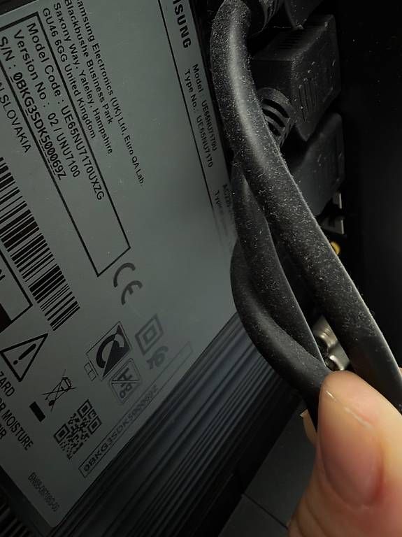 Televisori: Samsung 65 4K UHD Smart TV – Usato da Frauenfeld venduto da Jessy_kardakova 3