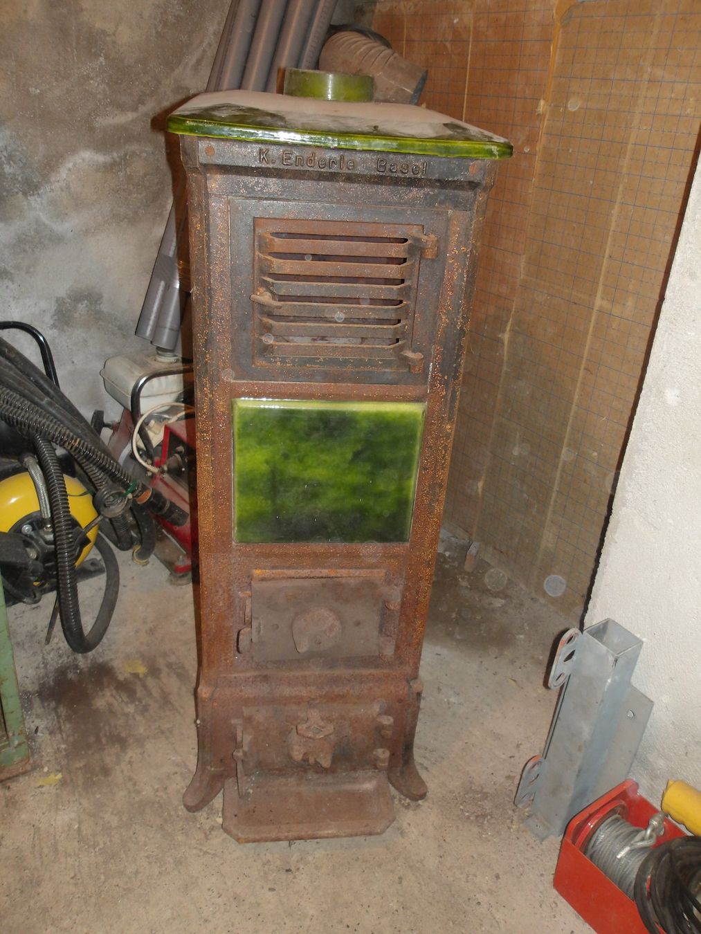 Altri mobili d'antiquariato: Antiker Ofen – Difettoso da Füllinsdorf venduto da Ghori