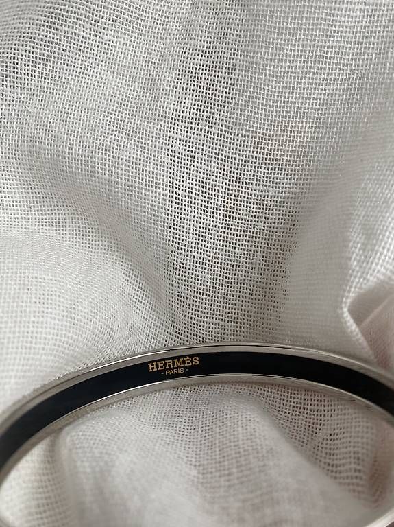 Hermès Bracciali & Braccialetti: Hermès Emaille Armreif - NEU, Originalverpackt – Usato da Zürich venduto da yam_yg9r 4