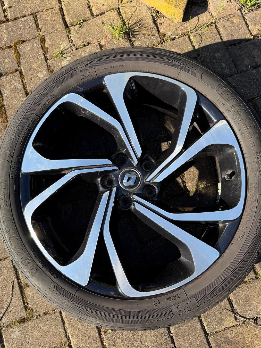 Renault Pneumatici & Ruote complete: Felgen Renault Scenic 4 – Usato da Sevelen venduto da gwo_dp6z 5