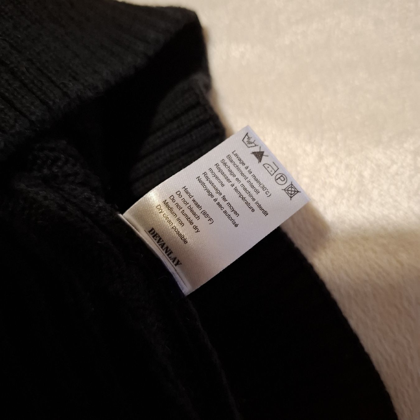Lacoste Pullover & Sweatshirts: Lacoste Devanlay Pull torsadé noir - Taille 4 (M) – Gebraucht aus Le Locle von QualiteExpress 4