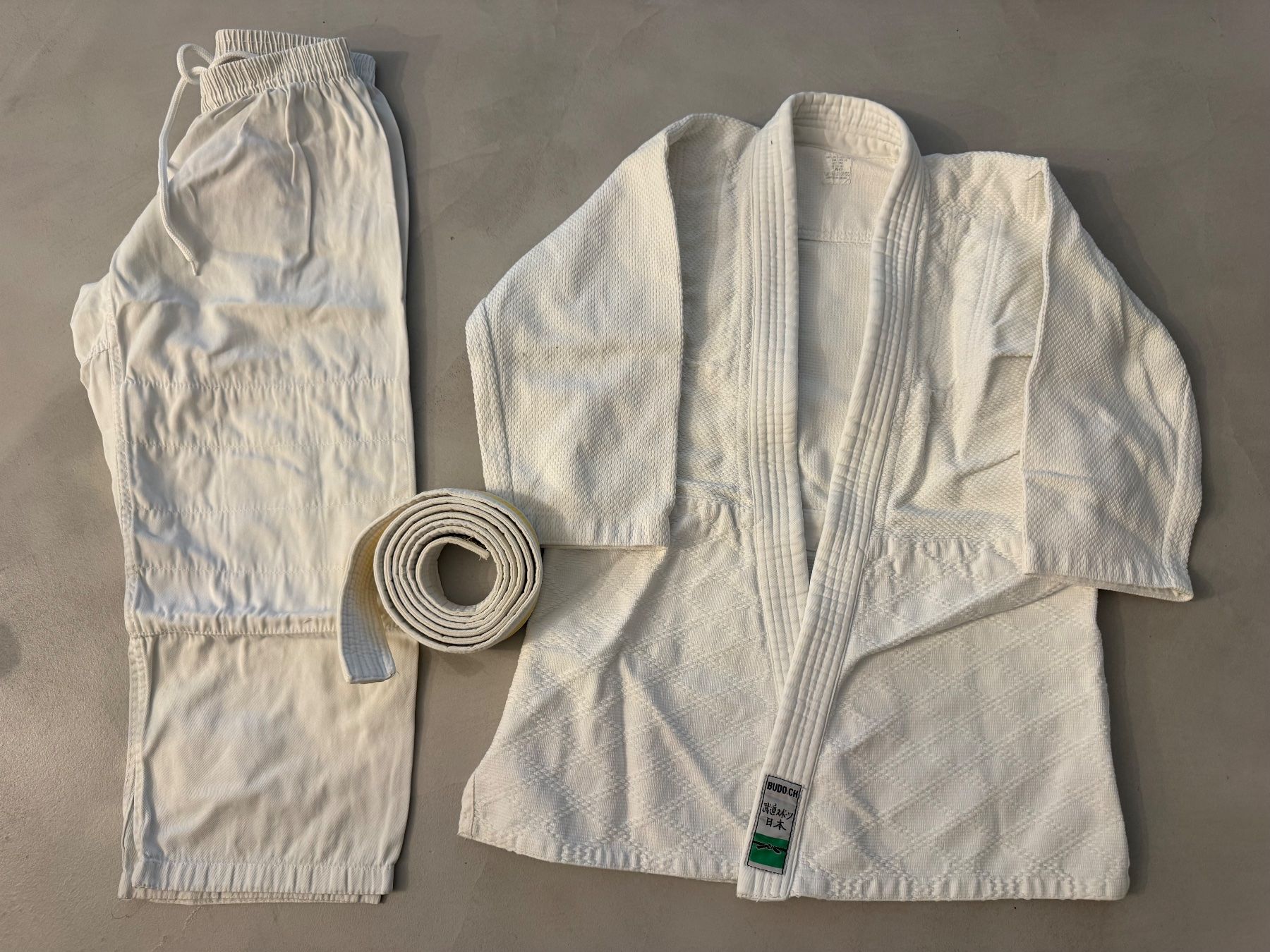 Ensembles: Jodogi, 140, Judo-Anzug – D'occasion à Siebnen par Nulu12