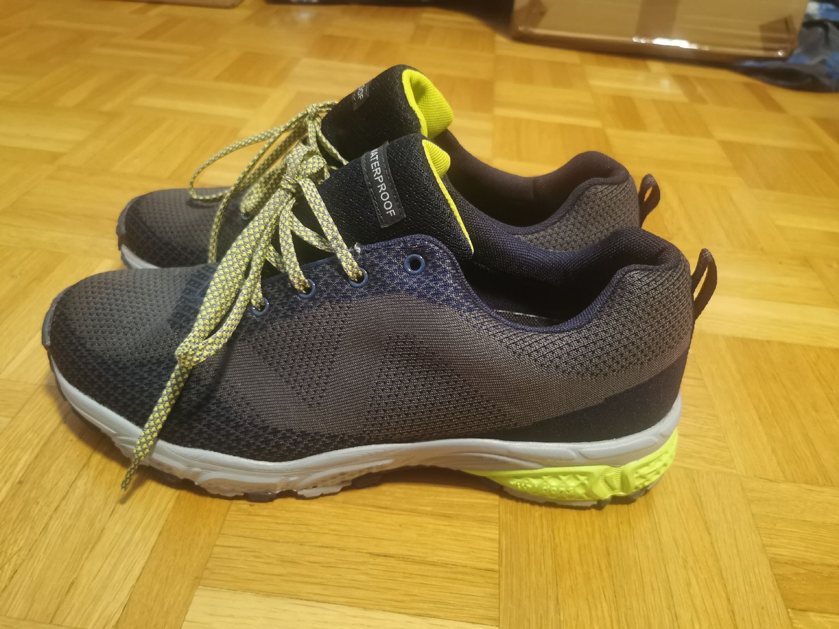 Scarpe da uomo: Waterproof Schuhe 45 – Nuovo (secondo la descrizione) da Bern venduto da ged_ffx9 1