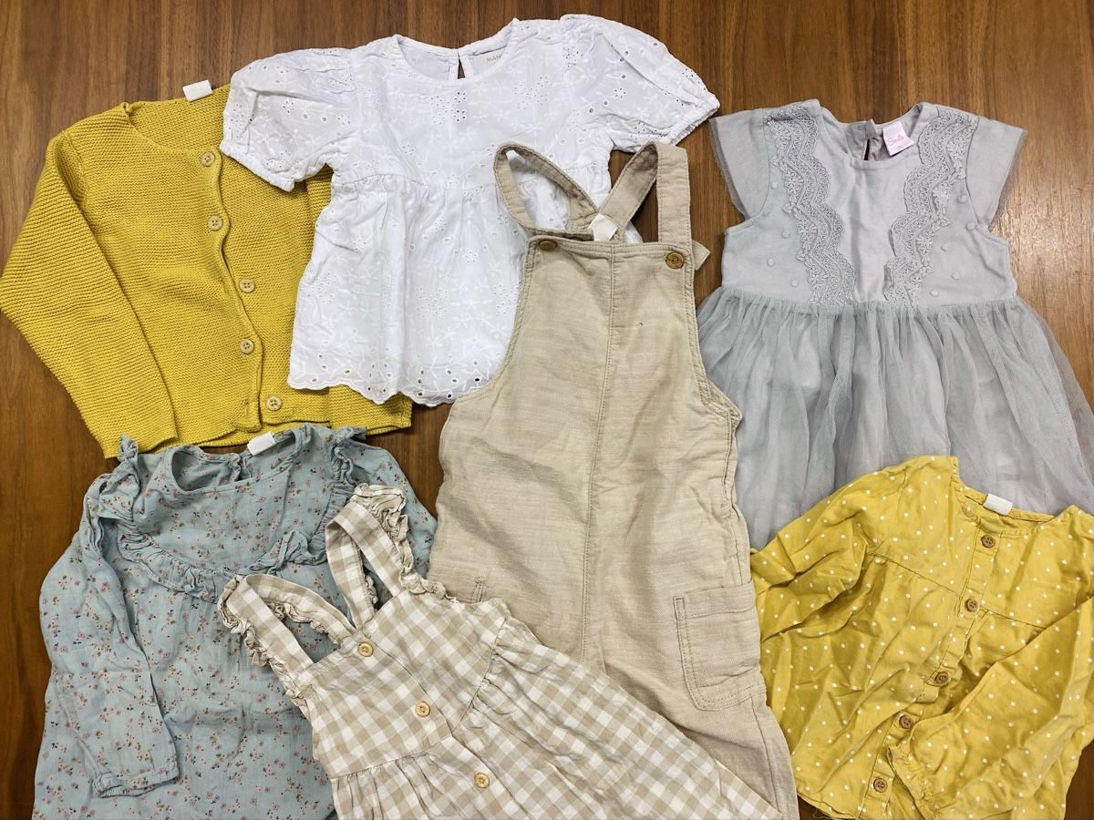 Kleiderpakete & -sets: Kleiderpaket 7- teilig, Gr. 86 – Gebraucht aus Balzers von styleee