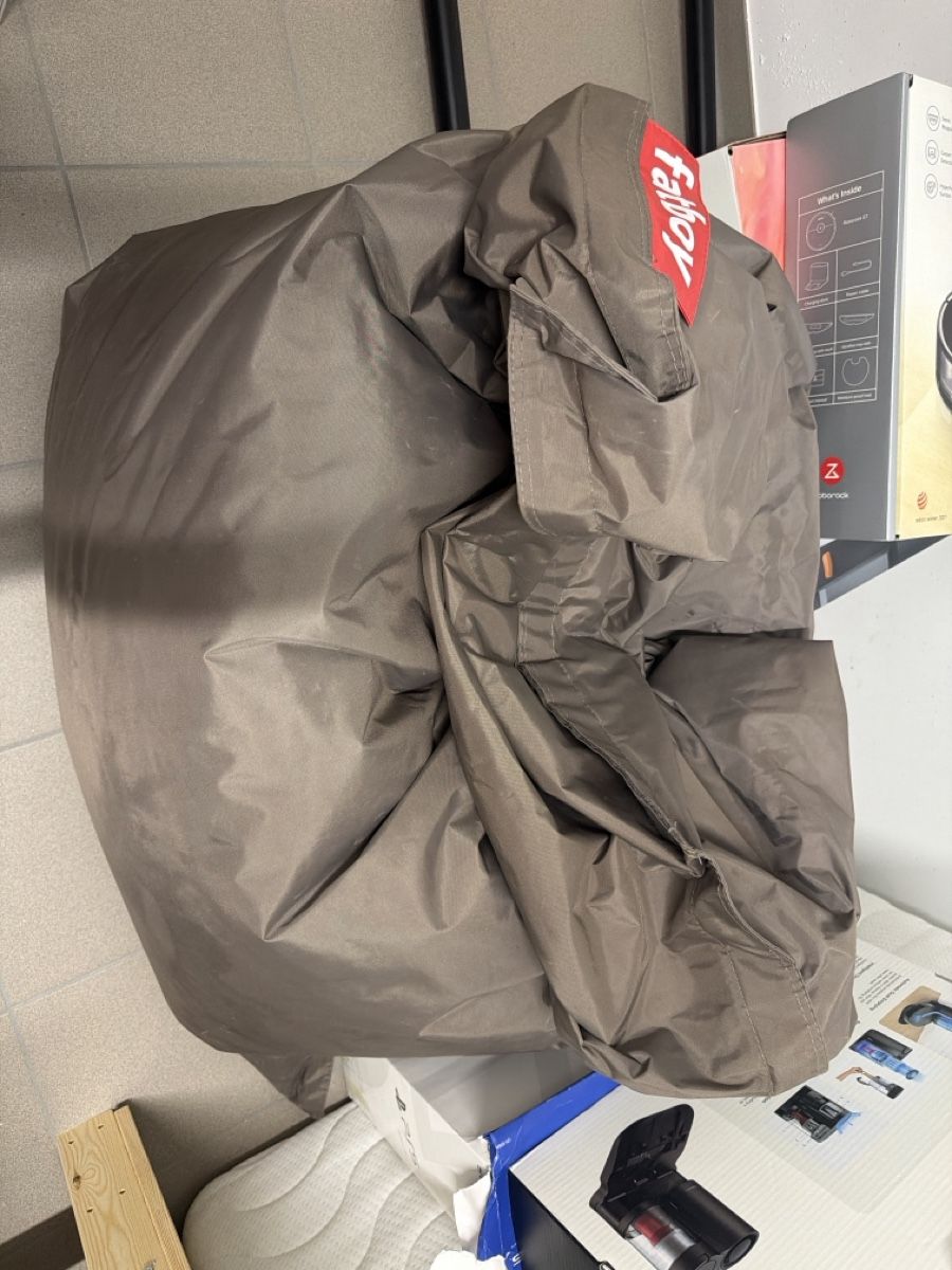 Poltrone: Fatboy Beanbagtaupeused – Usato da Zürich venduto da Jnelis
