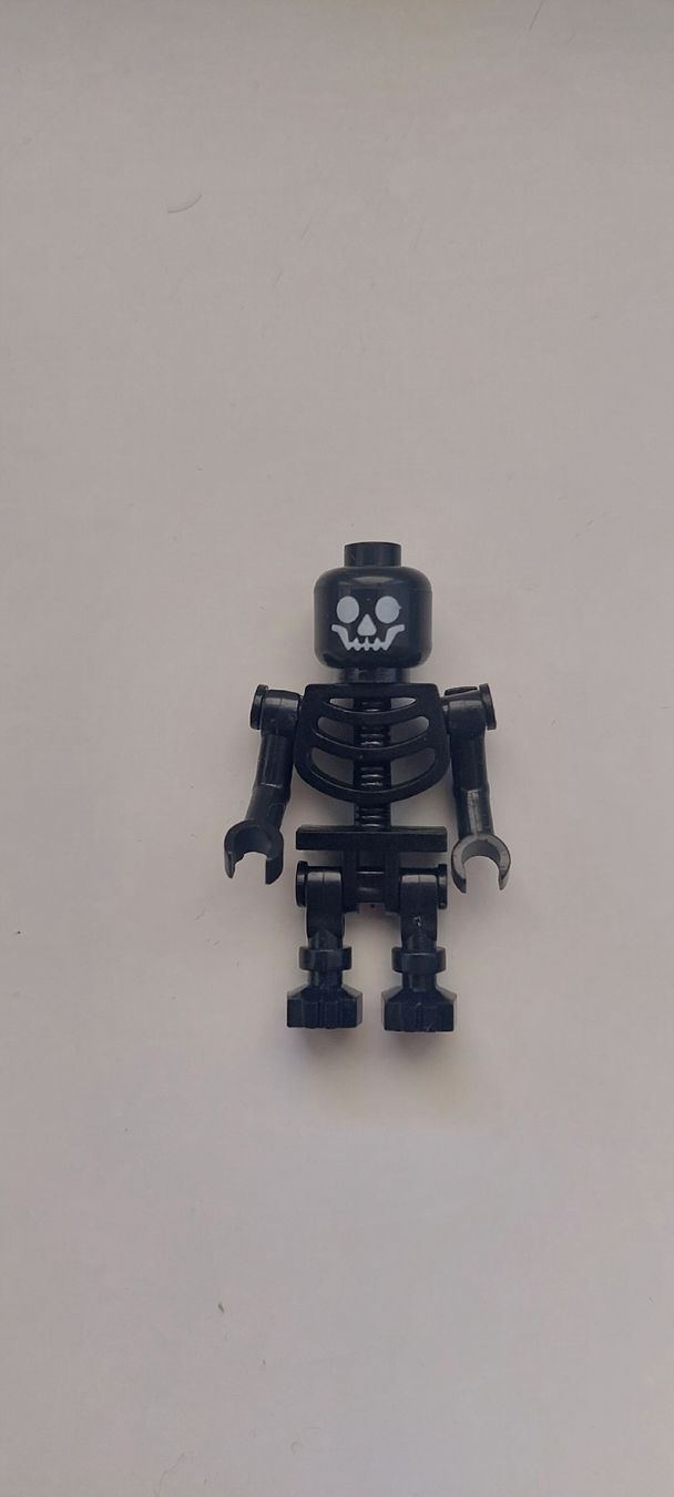 Lego Baukästen: Lego Skelett – Neu (gemäss Beschreibung) aus Zürich von Mulholland..Dr