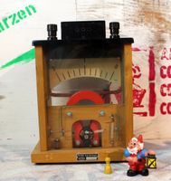 Phywe Galvanometer 2 mA – Holzgehäuse – Vintage Schulgerät