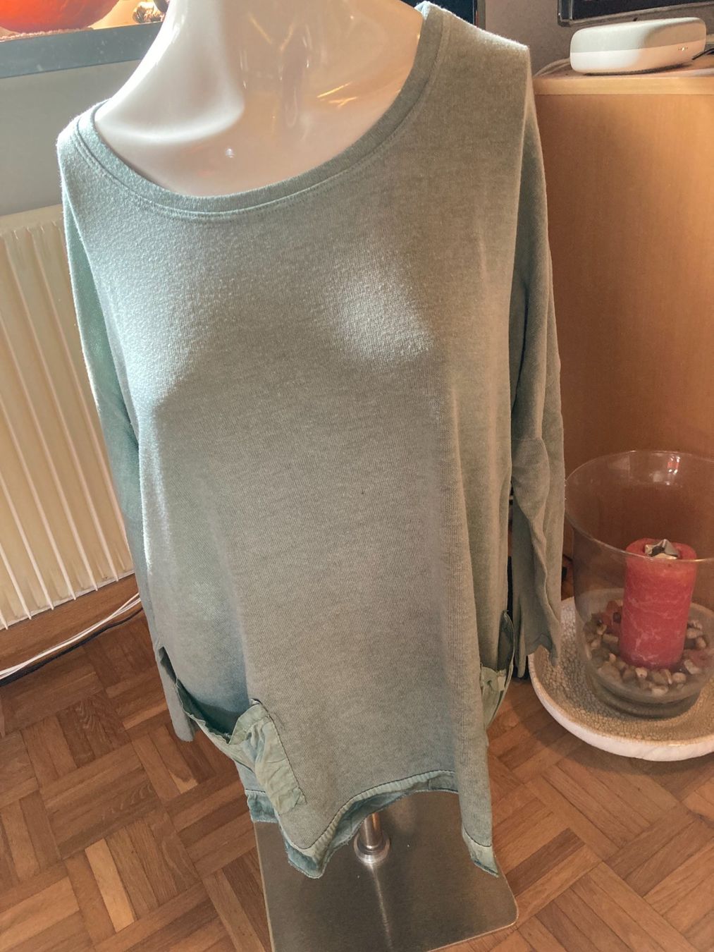 T-shirt: Shirt – Usato da Balsthal venduto da dasesaro