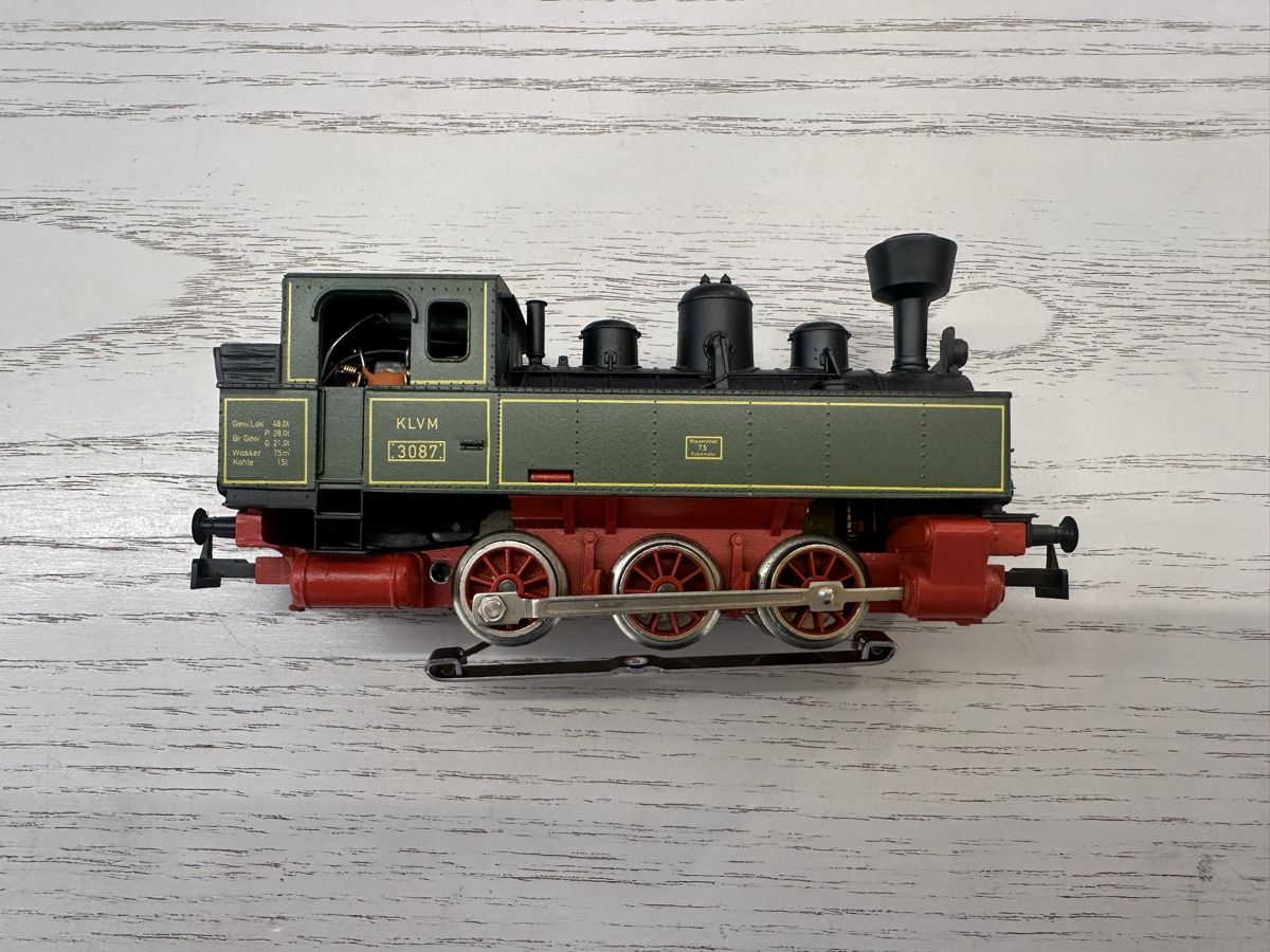 Märklin Modellini di ferrovie: Märklin 3086 K.L.V.M. – Usato da Lupsingen venduto da New-Haven 3