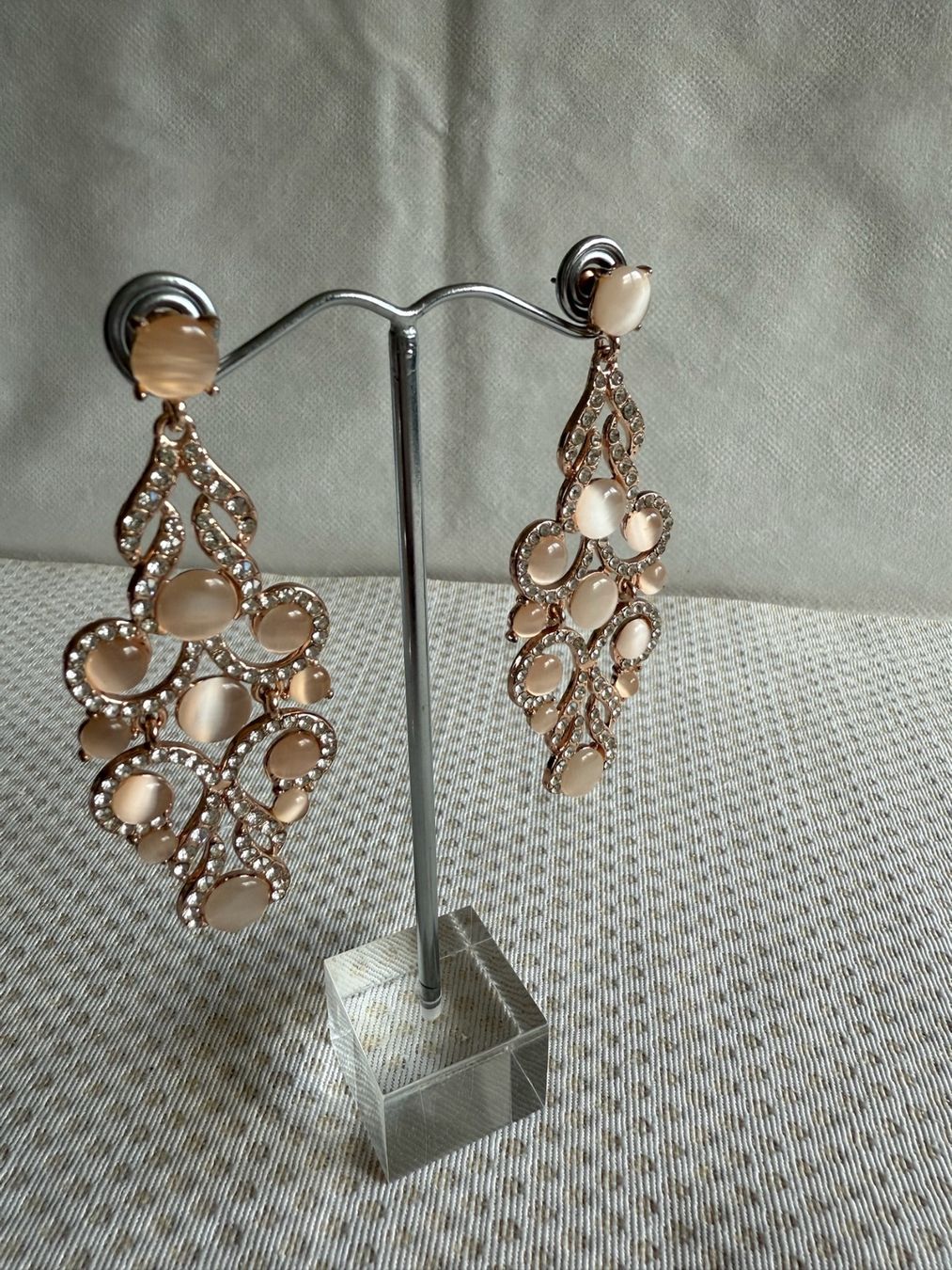 Orecchini pendenti & Orecchini a lobo: Boucles d'oreille – Usato da Sion venduto da accroshoes