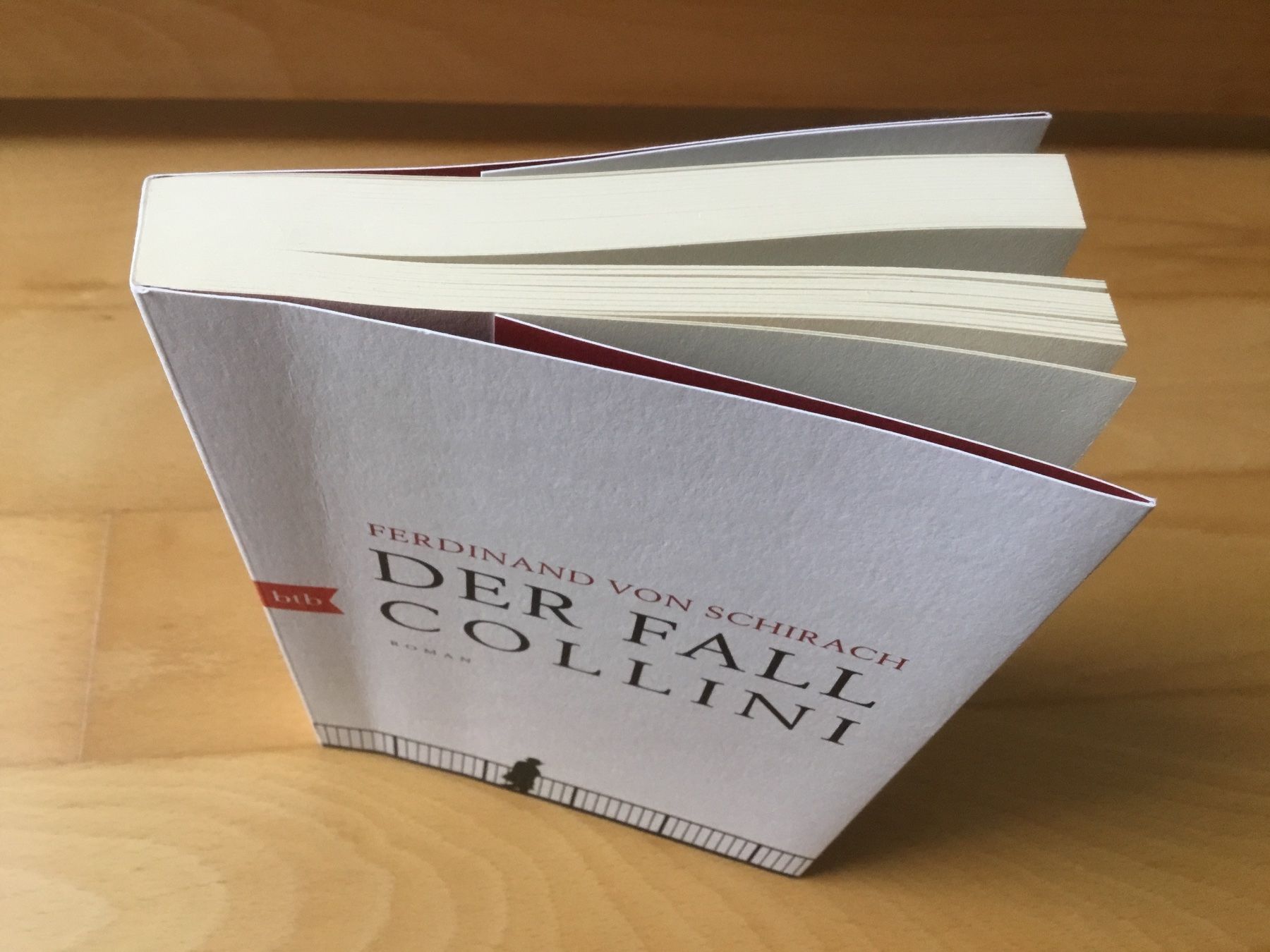 Libri: Der Fall Collini - Ferdinand von Schirach – Usato da Kerzers venduto da Georges3210 2