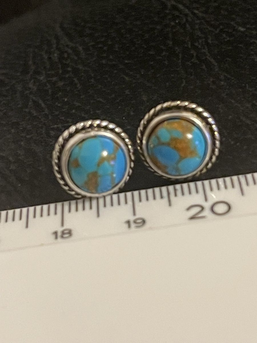 Ohrringe & -stecker: Boucles d'oreilles pierre turquoise comme neufs – Gebraucht aus Kloten von Vermicelles 5