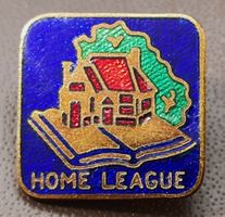 O050 - Alte Brosche  THE HOME LEAGUE / Frauenarbeit Army