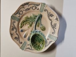 Assiette asperges  ( majolica) 