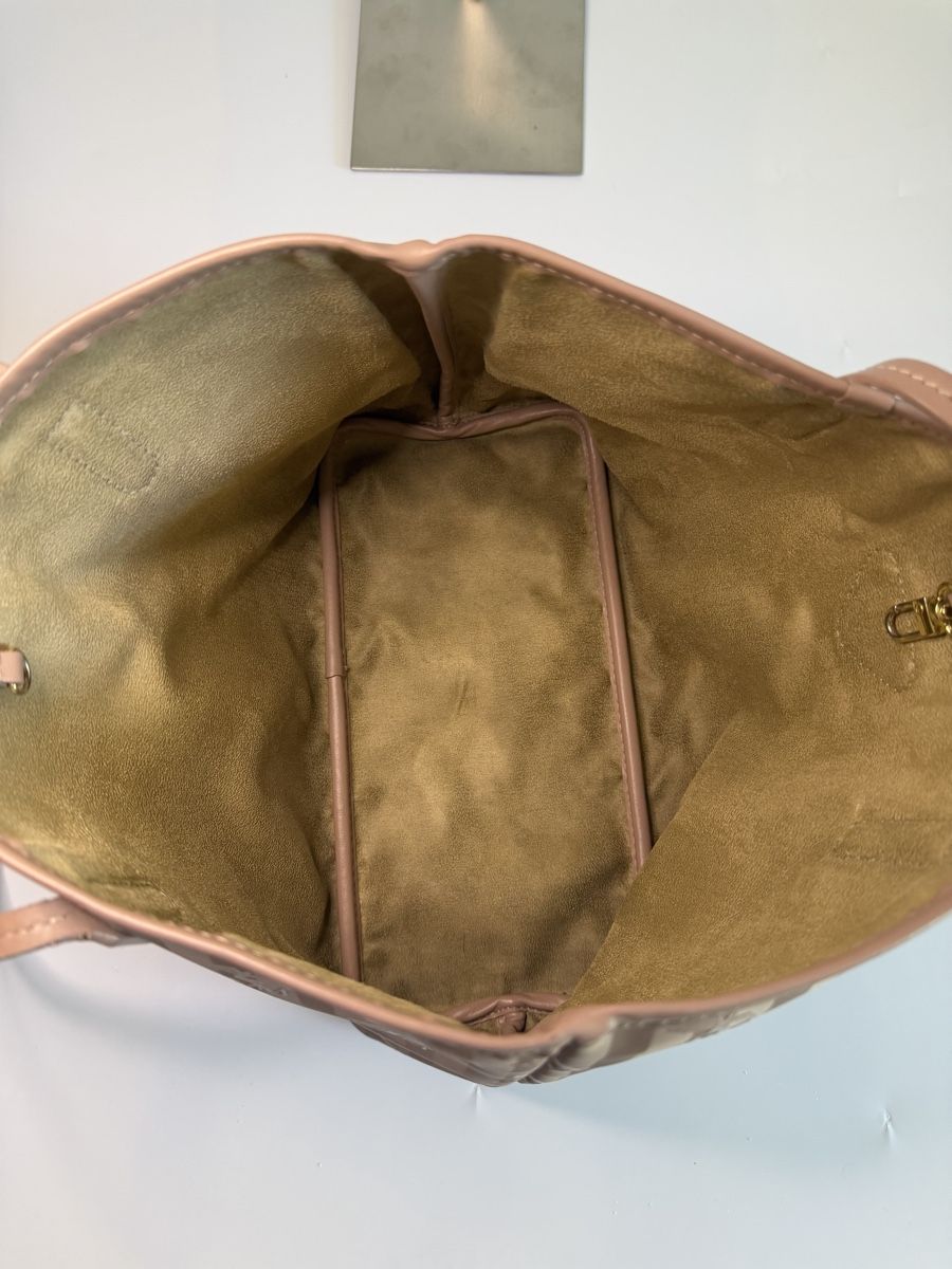 Maison Mollerus Sacs femmes: Original Maison Mollerus Shopper Taupe Grau  – D'occasion à Vionnaz par b_f_d_r_g 6