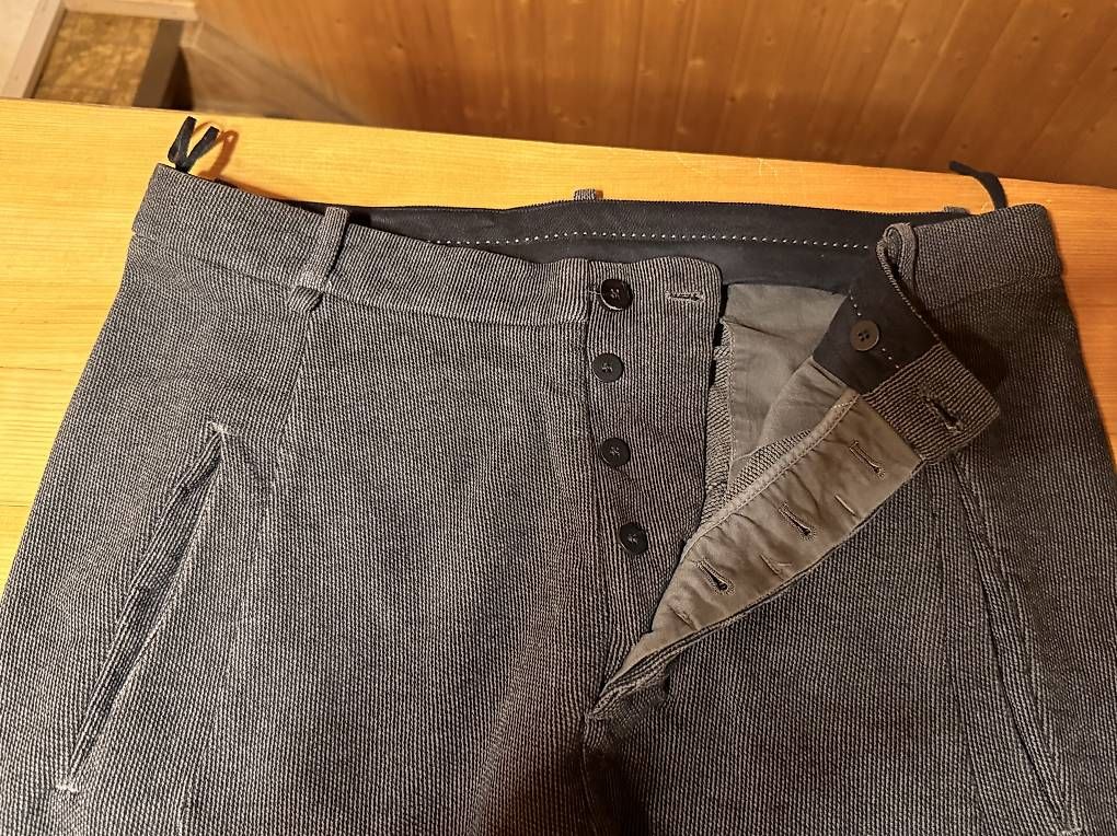 Hosen: Lässige Baumwollhose  – Neu und originalverpackt aus Lyssach von Tamara_s 1