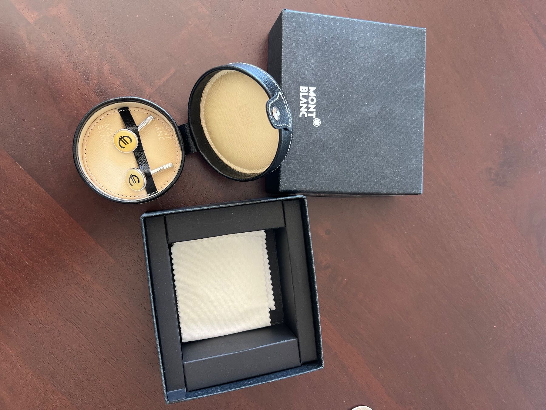Montblanc Gemelli: Bouton de manchette MontBlanc – Nuovo e nell'imballaggio originale da Dompierre FR venduto da col_wyq2