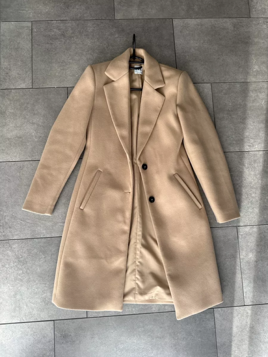 Zara Mäntel: Mantel – Neu (gemäss Beschreibung) aus Binz von Chroti