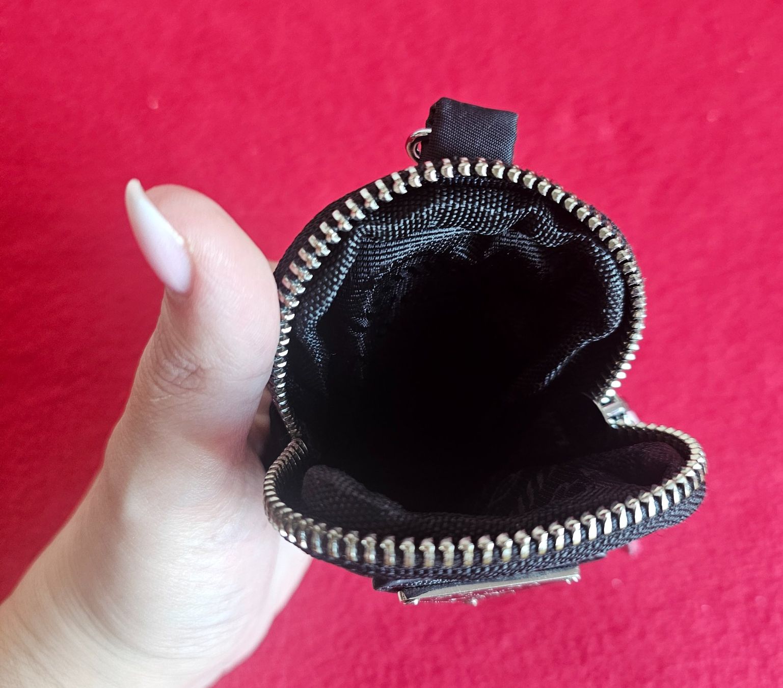 Prada Schlüsselanhänger & - bänder: *PRADA* Mini-Pouch -Nylon Schlüsselanhänger – Gebraucht aus Bronschhofen von David80 5