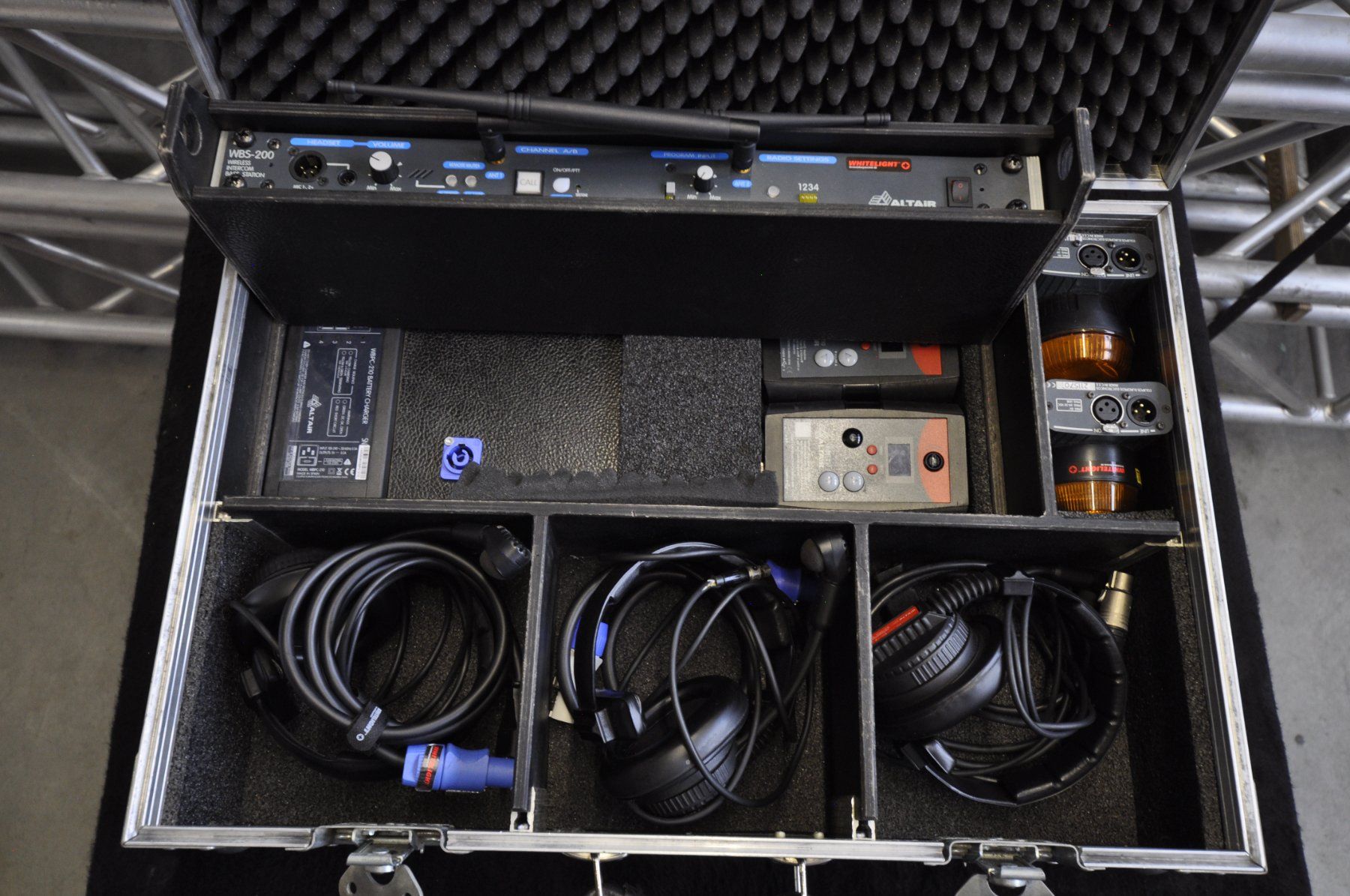 Funktechnik: Altair Intercom Set – Gebraucht aus Burgdorf von WHITELIGHT3400 1