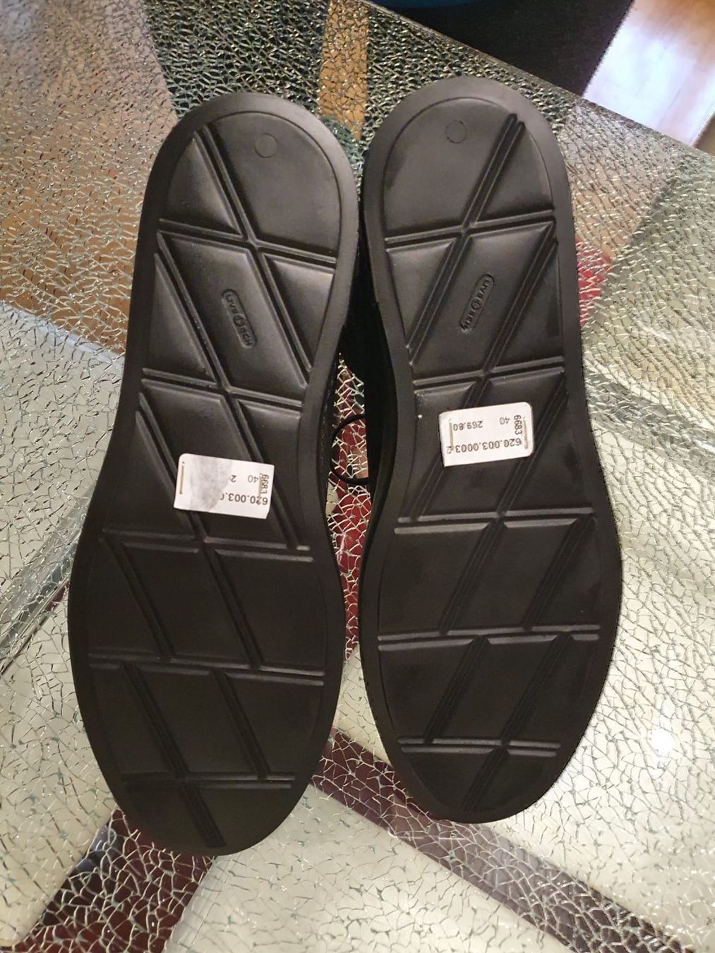 Damenschuhe: Pasito Gr. 40 – Neu und originalverpackt aus Luzern von Edii025 1