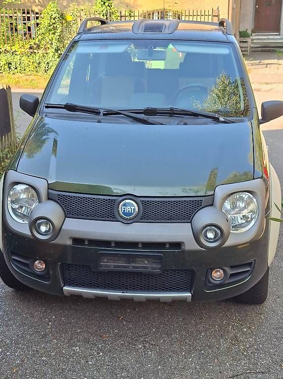 Fiat Autos: Fiat Panda 1.3 Multijet 4x4 Cross – D'occasion à Winterthur par Ppap