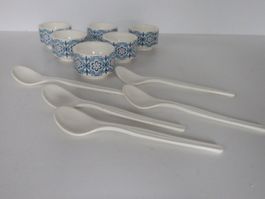 6 poppige blau weisse EIerbecher 60er Jahre mit 5 Löffel