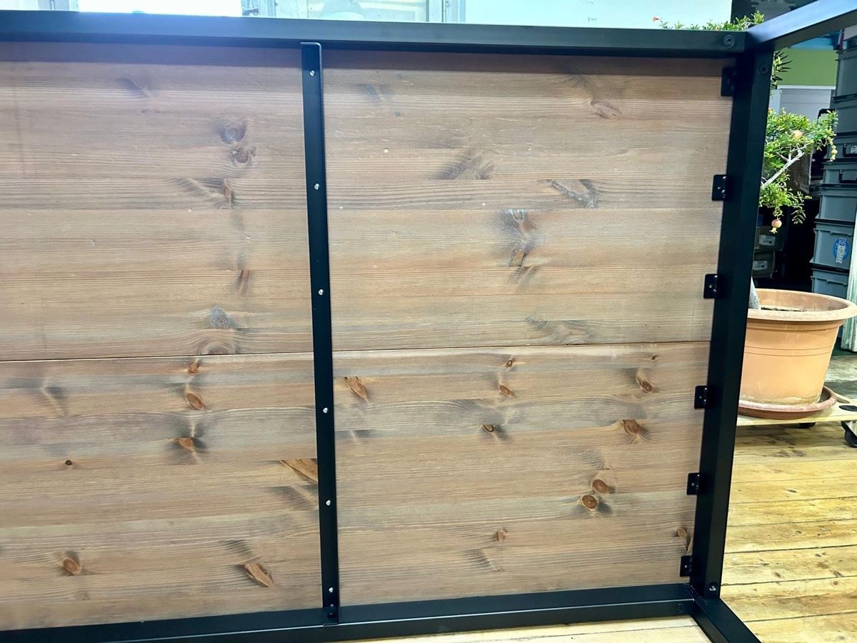 Tavoli: Esstisch Holz 2.00mx1.00m – Usato da Dittingen venduto da ssplendore