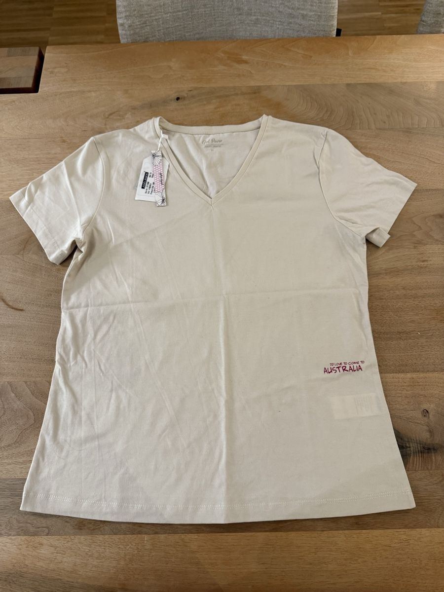 T-Shirts: T-shirt – Neu und originalverpackt aus Adliswil von Marjin