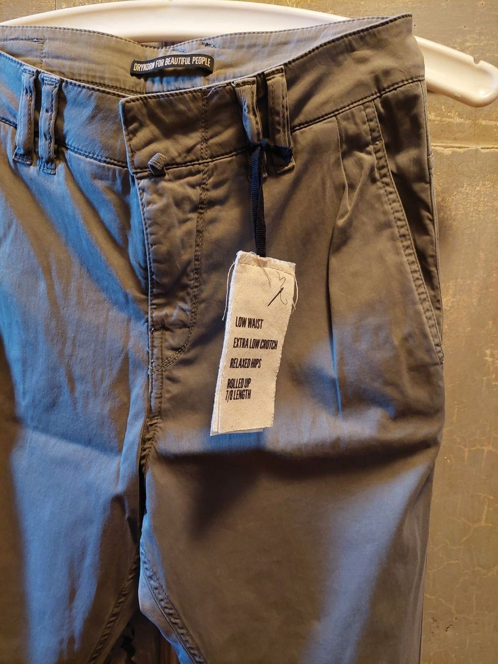 Drykorn Pantaloni: Drykorn . Drip grau 25/32 – Nuovo e nell'imballaggio originale da Besenbüren venduto da teluride89 2