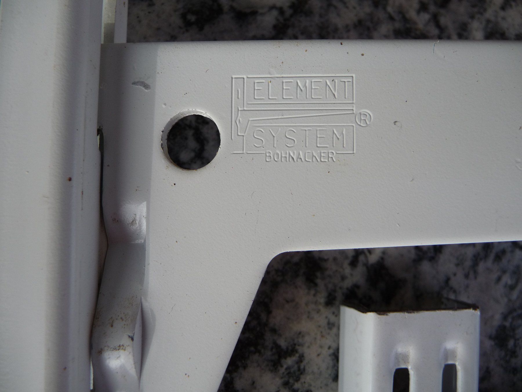 Console: Trag- Konsole 30 cm zu Element System – Usato da Münchenbuchsee venduto da Indizo 1