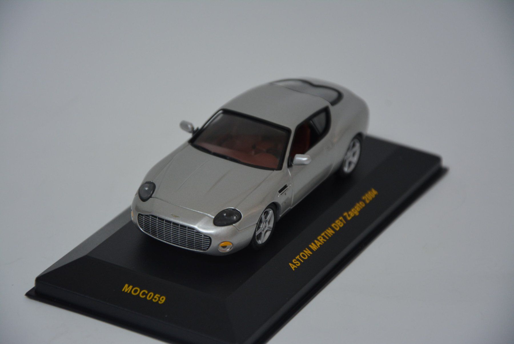 Aston Martin Modellini d'auto: Aston Martin DB7 Zagato 2004 , iXO , 1:43 – Nuovo e nell'imballaggio originale da Goldach venduto da Feivel9 2