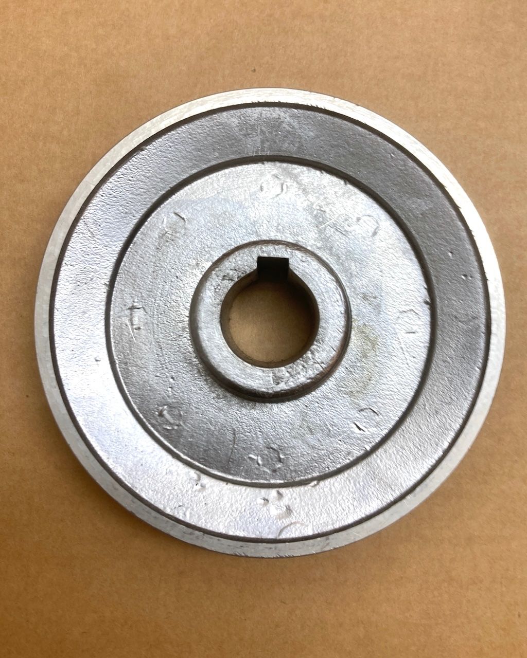 Altro per industria metallurgica: Riemenscheibe D120, 24mm – Usato da Liedertswil venduto da ELRITS 1