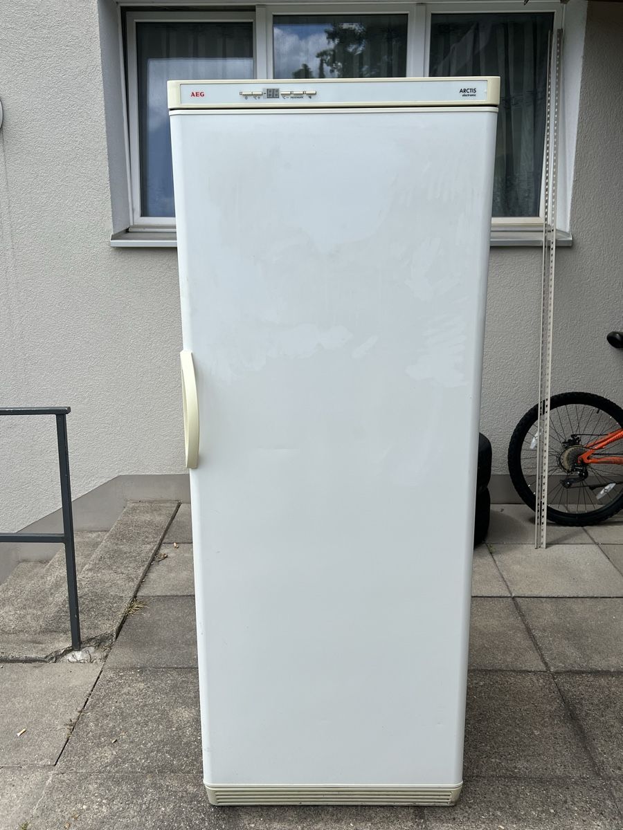 Congelatori: Gefrierschrank  – Usato da Schöftland venduto da mec_5npl