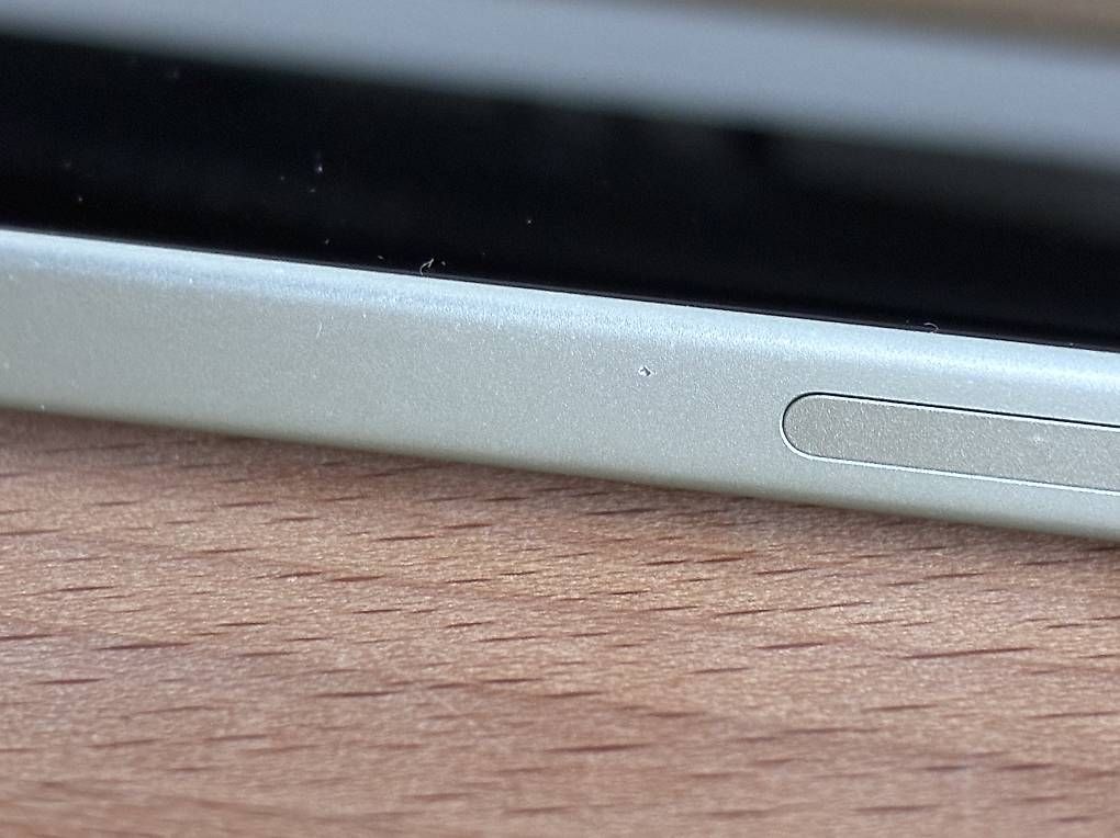 Apple Telefoni cellulari / Smartphones: iPhone 15 Plus mit Garantie – Usato da Lyss venduto da colourblind90 4
